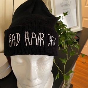 WOMENSWEAR WINTER CUFFED KNIT CAP…